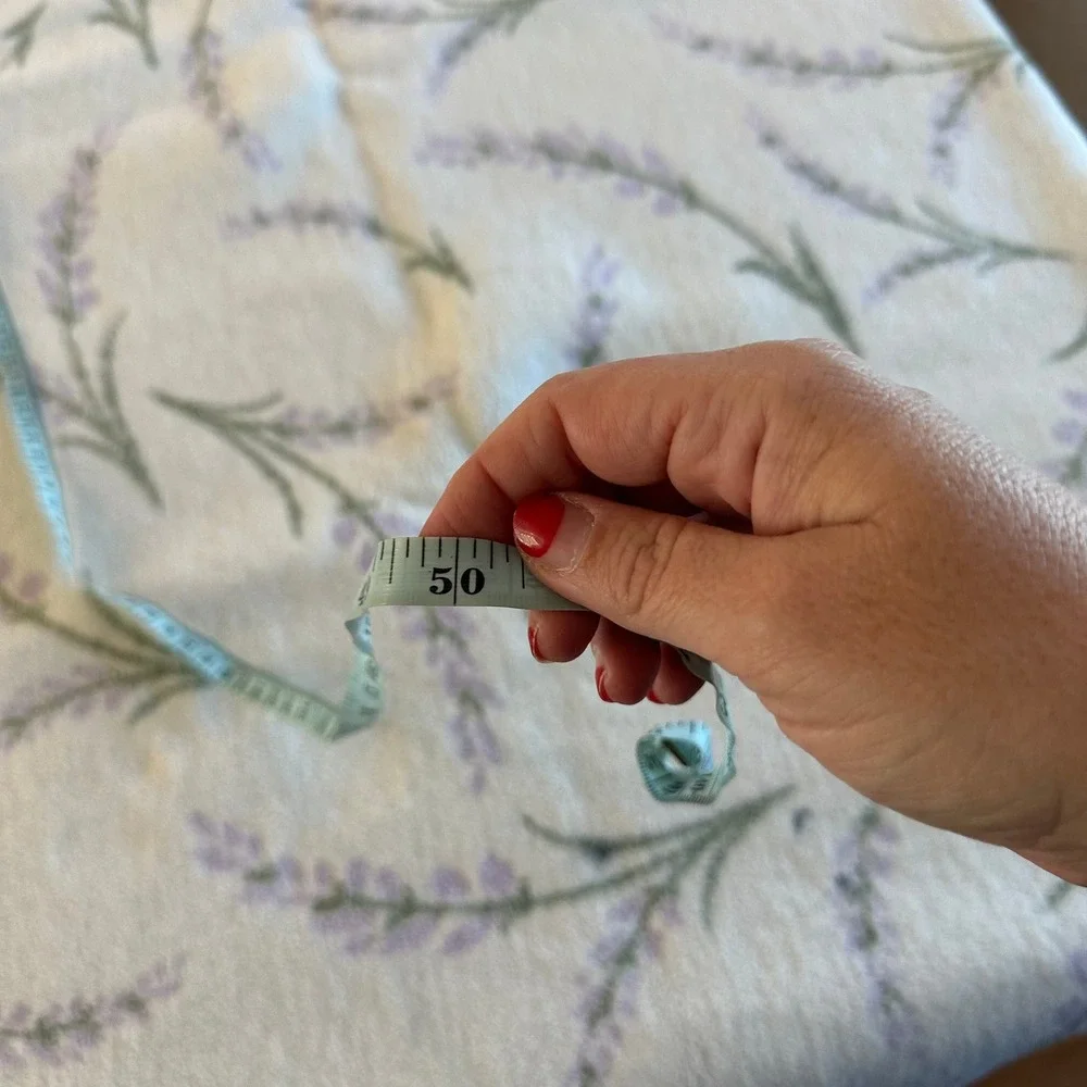 Docofil White Lavender Floral Cotton Blend Throw Blanket Made in Portugal 50x60